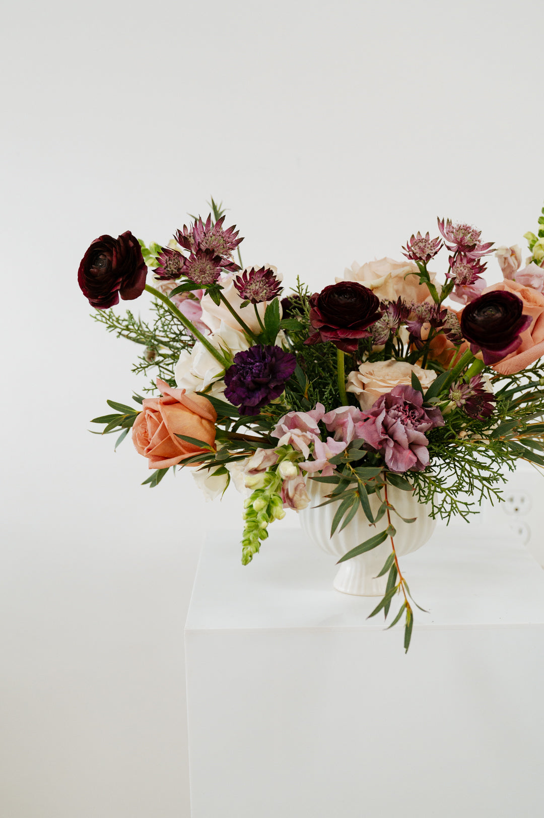 Medium Moody Mauve Arrangement image 1